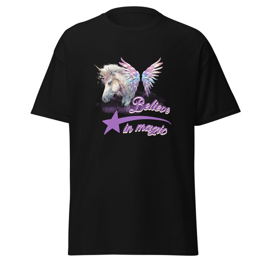 T-Shirt Believe in magic