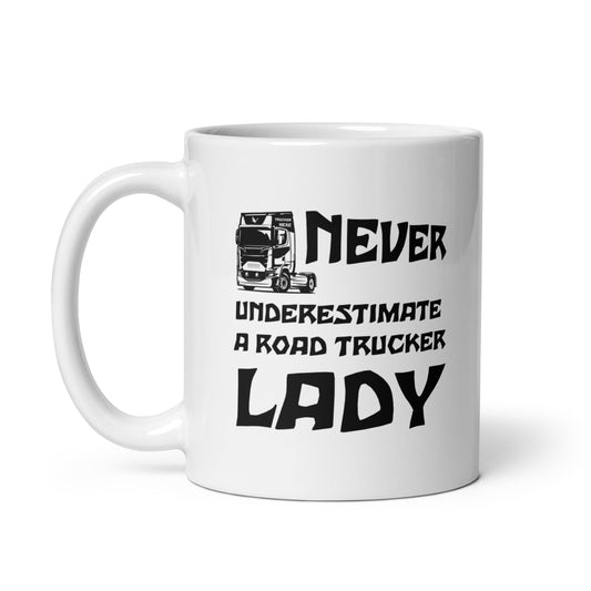 Weiße, glänzende Tasse Trucker Lady 11 oz